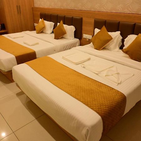 Bimba Hotels Mysore Ngoại thất bức ảnh