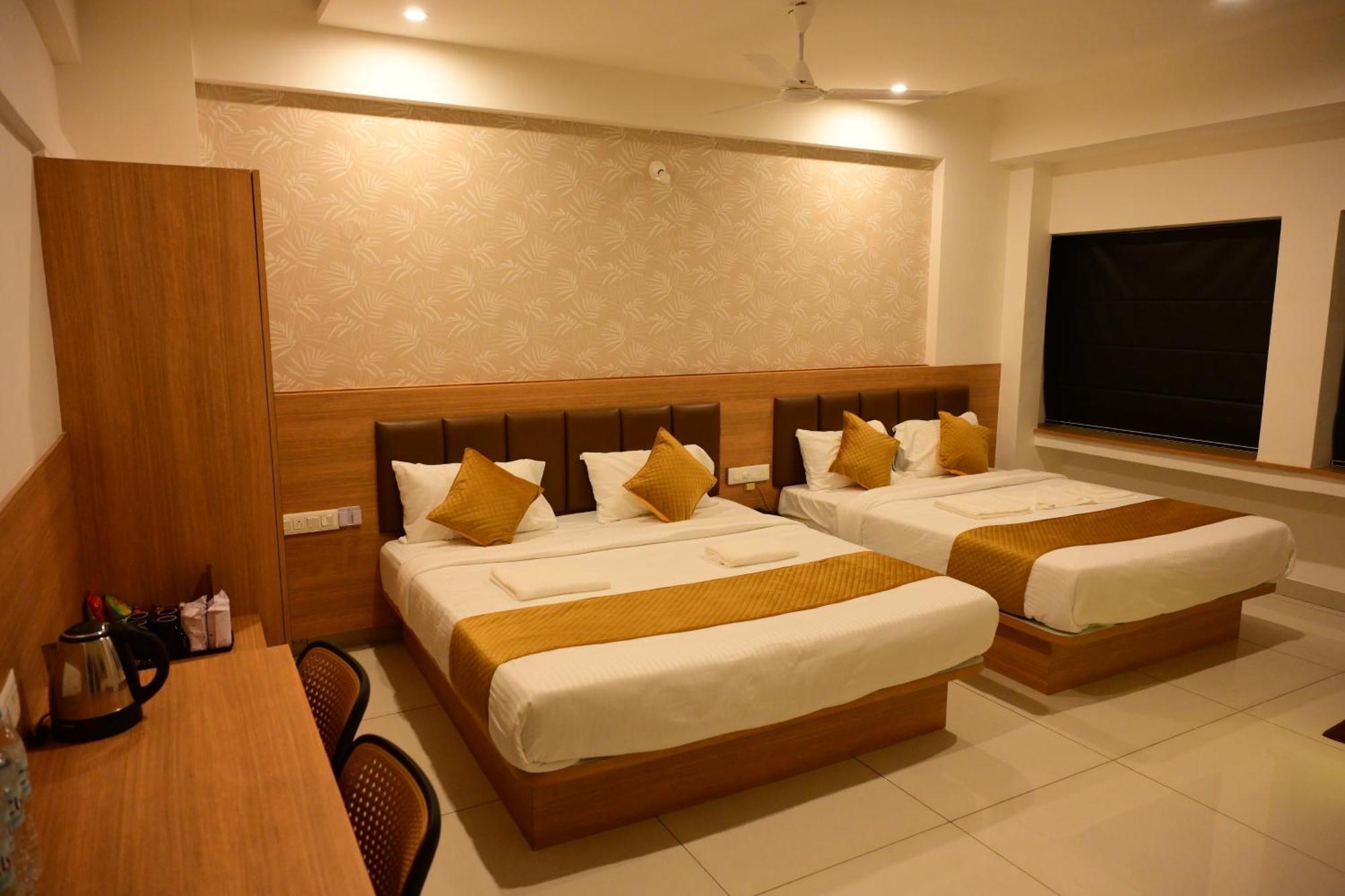 Bimba Hotels Mysore Ngoại thất bức ảnh