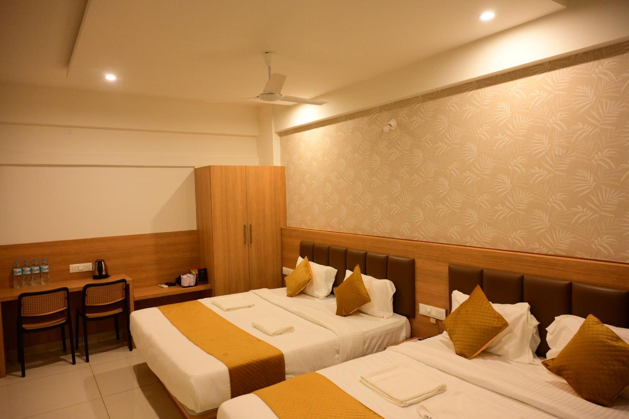 Bimba Hotels Mysore Ngoại thất bức ảnh