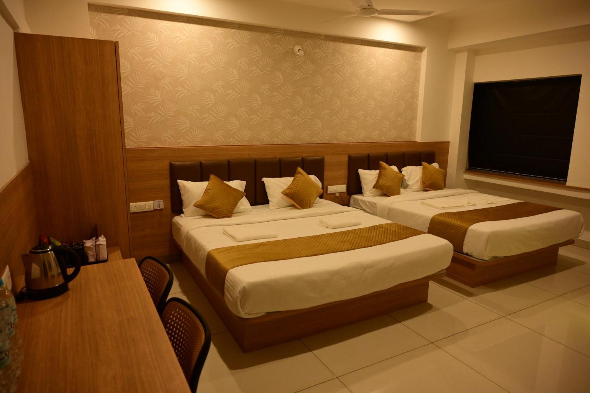 Bimba Hotels Mysore Ngoại thất bức ảnh